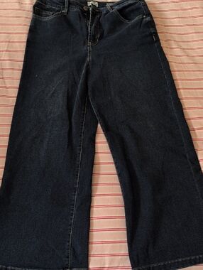 Wide-Leg High-Rise Women's Jeans in Dark Blue